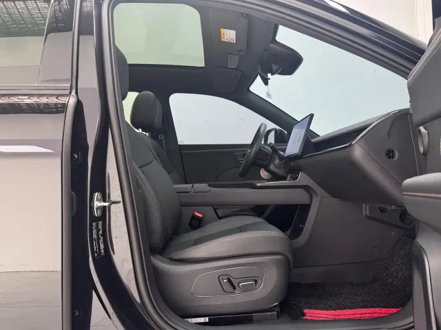Toyota BoZhi 3X — Фото автомобиля 12