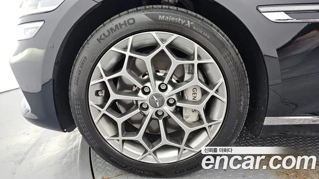 Genesis G80 RG3 — Фото автомобиля 5