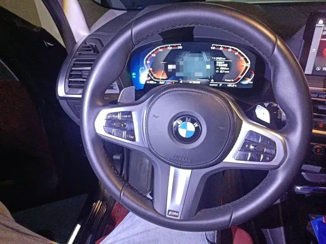 BMW X3 — Фото автомобиля 2