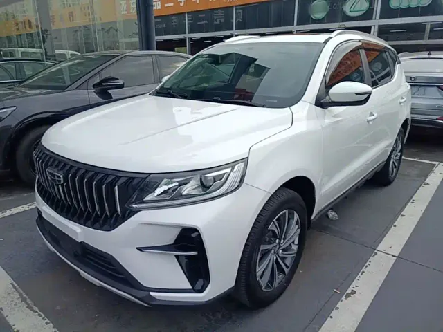 Фотография автомобиля — Geely Vision X6