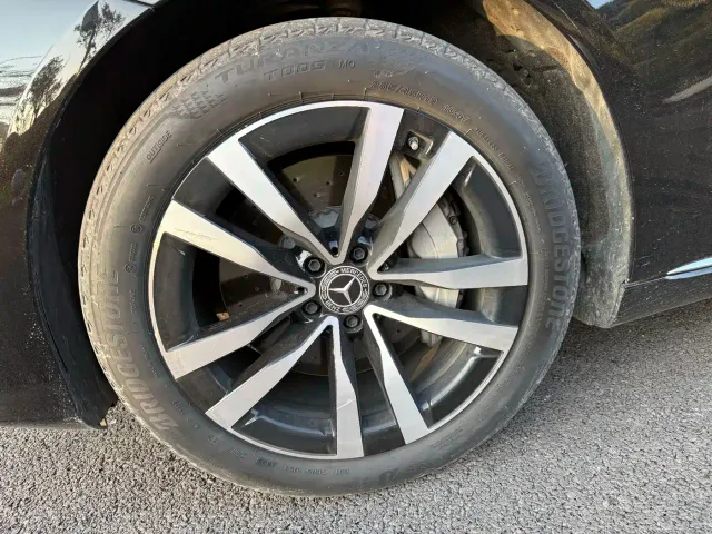 Mercedes-Benz S-Class — Фото автомобиля 15