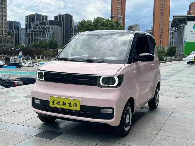 Фотография автомобиля — Wuling Hongguang Mini EV