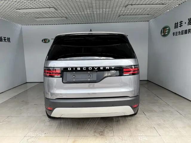 Land Rover Discovery — Фото автомобиля 5