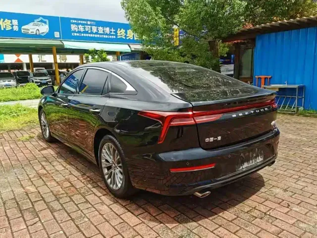 Bestune B70 — Фото автомобиля 8
