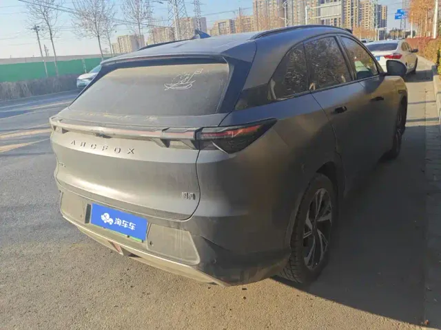Arcfox Alpha T5 — Фото автомобиля 3