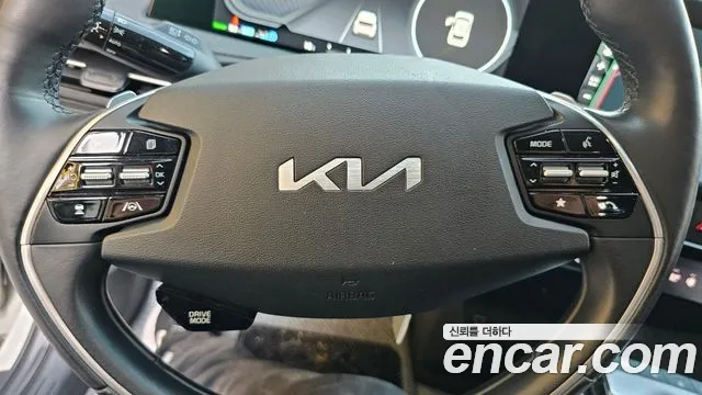 Kia EV6 — Фото автомобиля 15