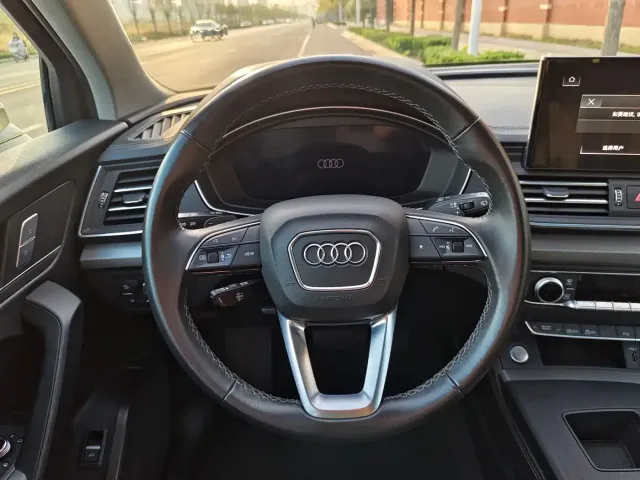 Audi Audi Q5L 2023 40T Fashion Elegance — Фото автомобиля 24