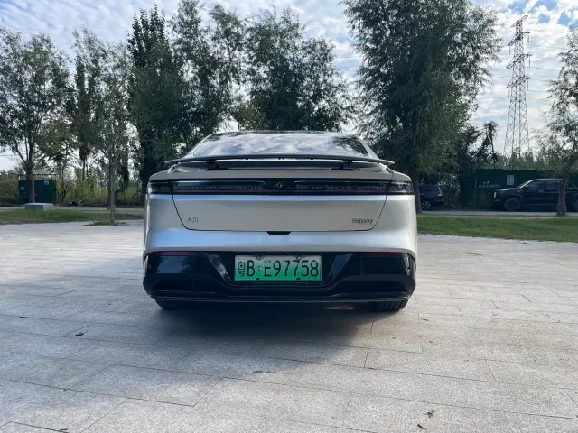 Dongfeng eπ 007 — Фото автомобиля 8