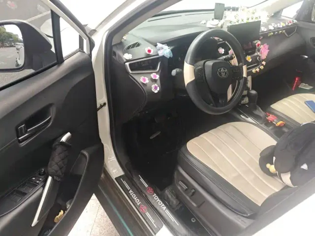 Toyota Corolla Cross — Фото автомобиля 13