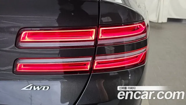 Genesis GV80 2.5T Бензин AWD — Фото автомобиля 19