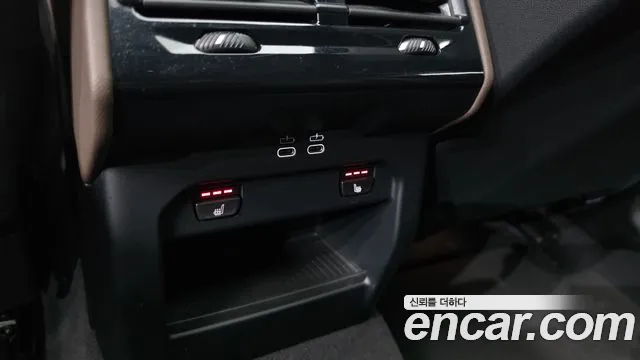 BMW 5 Series G60 — Фото автомобиля 30