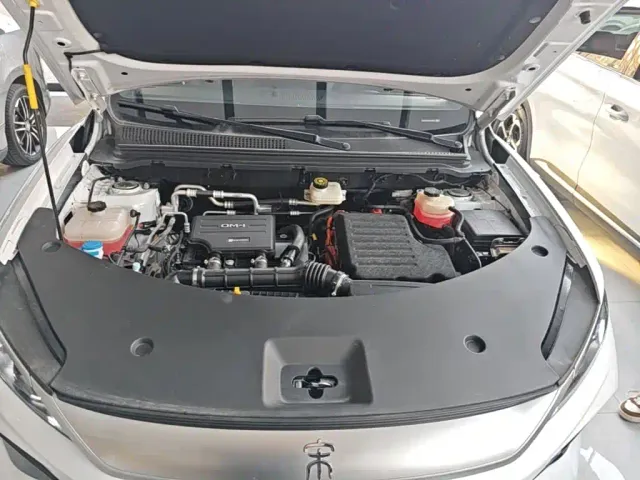 BYD Song Pro — Фото автомобиля 19
