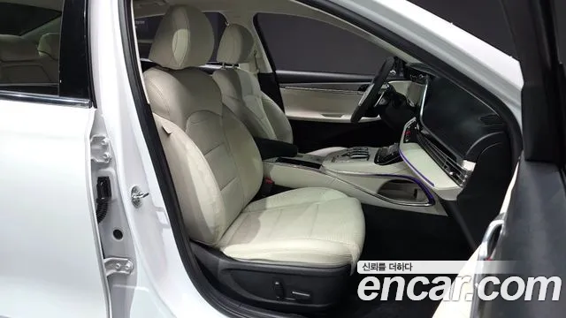 Hyundai Grandeur Grandeur (New) — Фото автомобиля 11