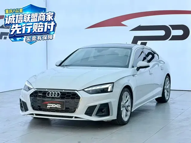Фотография автомобиля — Audi A5