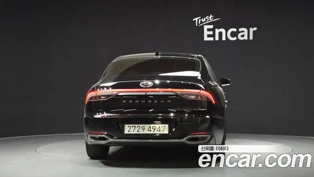 Hyundai Grandeur — Фото автомобиля 3