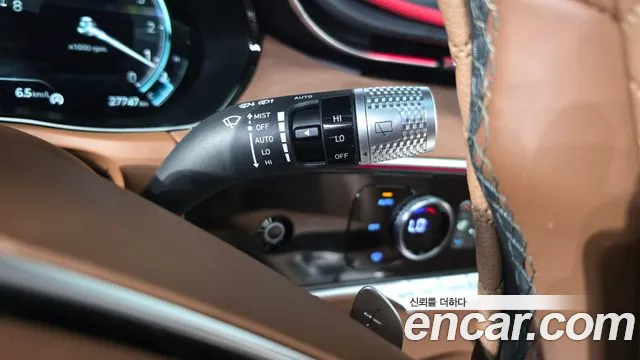 Genesis GV70 — Фото автомобиля 26