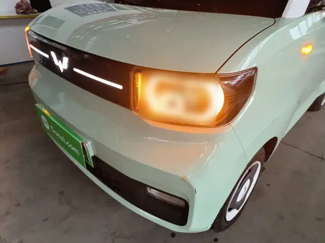 Wuling Hongguang Mini EV — Фото автомобиля 23