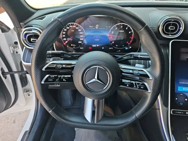 Mercedes-Benz C-Class — Фото автомобиля 10