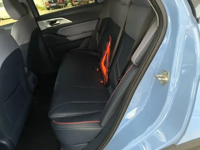 Geely Geometry E Firefly — Фото автомобиля 16