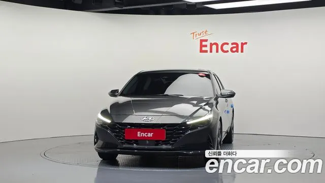Hyundai Avante CN7 — Фото автомобиля 3