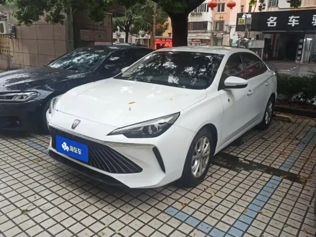 Фотография автомобиля — Roewe i5
