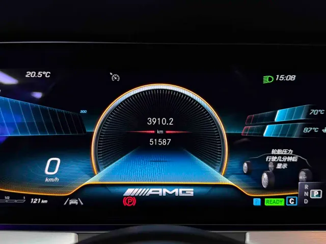 Mercedes-Benz E-Class AMG — Фото автомобиля 13