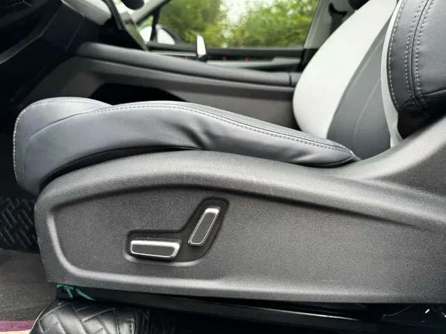 Geely Boyue L — Фото автомобиля 6