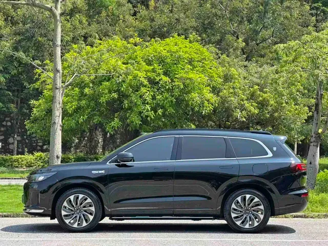 Aito M7 — Фото автомобиля 5