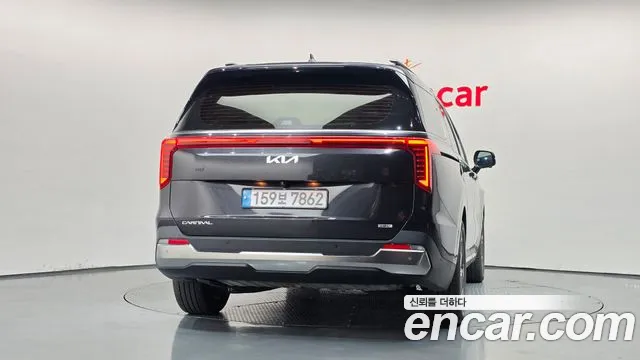 Kia Carnival 4th Gen — Фото автомобиля 4