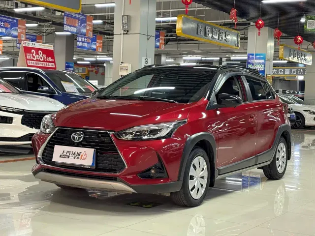 Фотография автомобиля — Toyota YARiS L Zhi Xuan