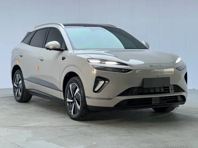 BYD Sealion 06 — Фото автомобиля 3