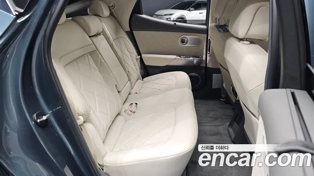 Genesis GV60 — Фото автомобиля 17