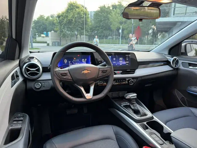 Chevrolet Monza — Фото автомобиля 15