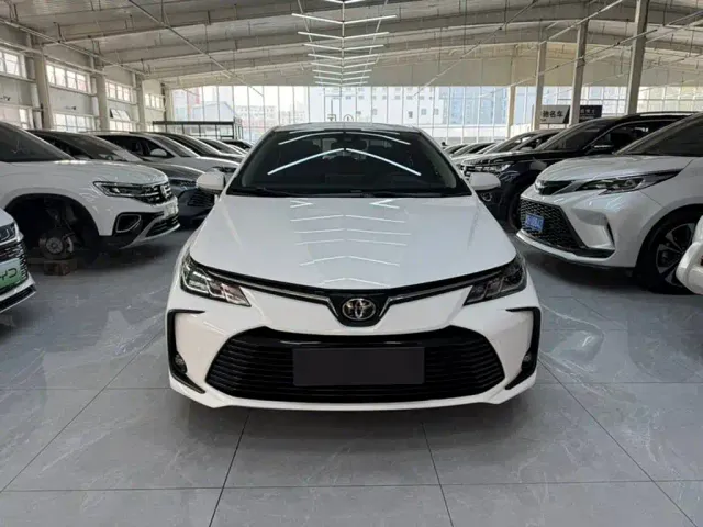 Toyota Corolla — Фото автомобиля 2