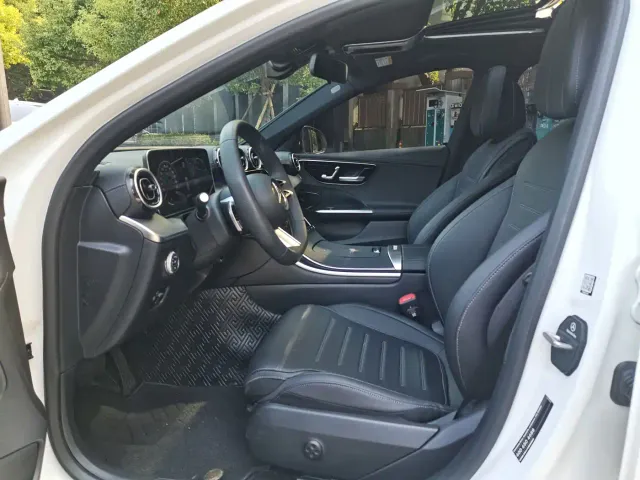 Mercedes-Benz C-Class — Фото автомобиля 11