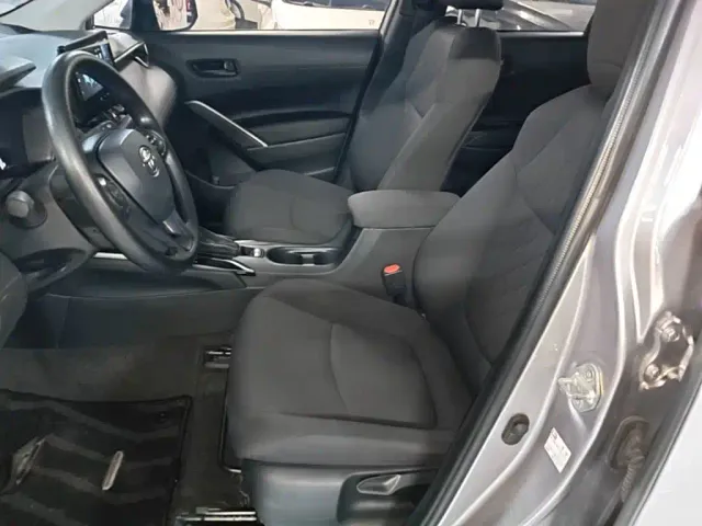 Toyota Corolla Cross — Фото автомобиля 14