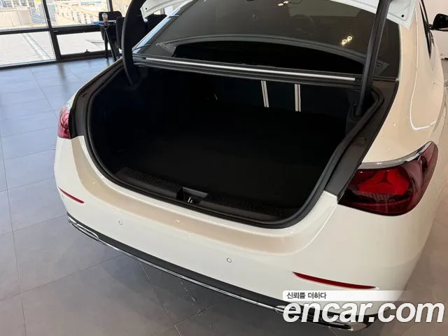 Mercedes-Benz E-Class E-класс W214 — Фото автомобиля 10