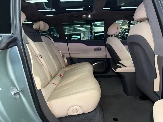 Nio ET7 — Фото автомобиля 10
