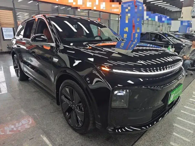 Li Auto L6 — Фото автомобиля 3