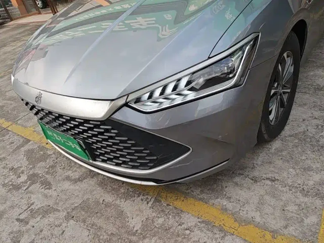 BYD Qin PLUS — Фото автомобиля 23