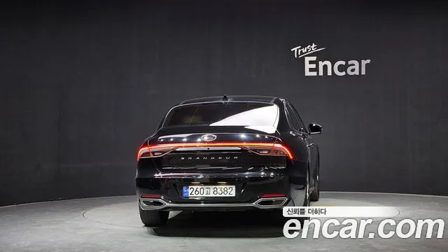 Hyundai Grandeur Новый Grandeur IG — Фото автомобиля 4