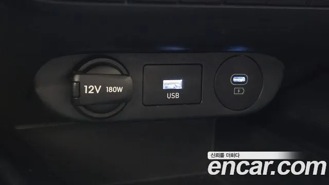 Hyundai Avante CN7 — Фото автомобиля 13