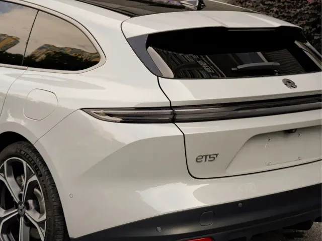 Nio ET5 Touring — Фото автомобиля 8