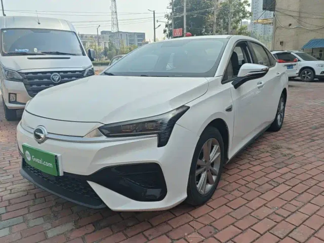 Фотография автомобиля — GAC Aion S