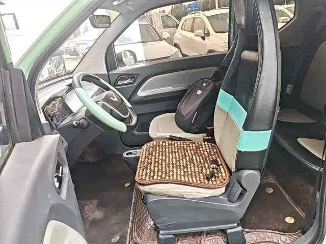 Wuling Hongguang Mini EV — Фото автомобиля 14