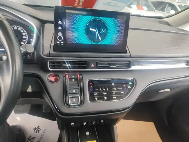 Honda Elysion — Фото автомобиля 12