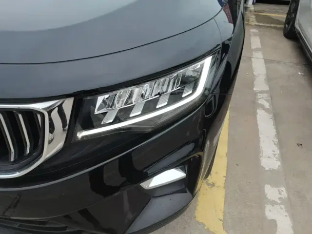 Geely Haoyue — Фото автомобиля 23