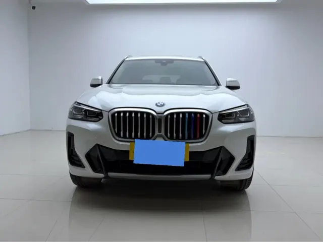 BMW X3 — Фото автомобиля 2