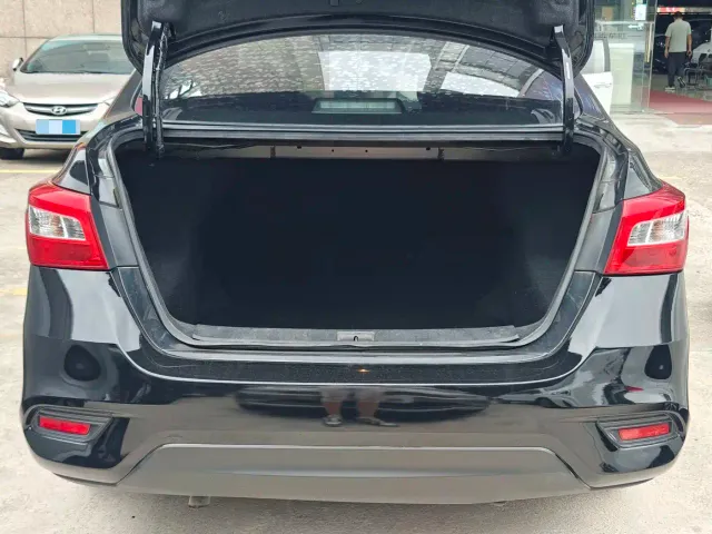 Nissan Sylphy 2022 Classic 1.6XE CVT Comfort Edition — Фото автомобиля 6