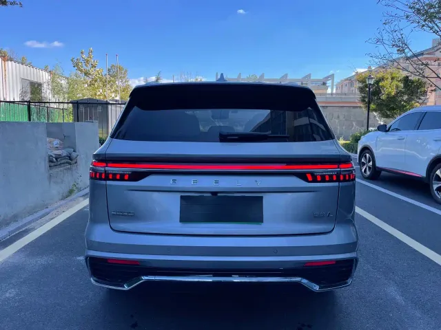 Geely Xingyue L — Фото автомобиля 5